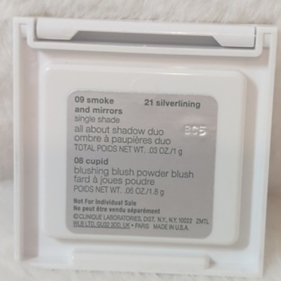 Brand New Clinique eyeshadow & blush combo - Picture 3 of 3